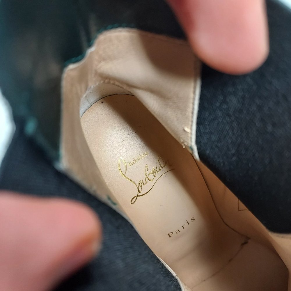 Christian Louboutin Green Astribooty Suede Heel Boot - Picture 4 of 10